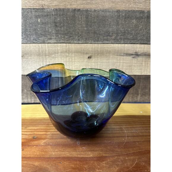 Glass Blown Bowl Adam Jablonski Style Ruffled Glass Art / Multicolored - Picture 4 of 8